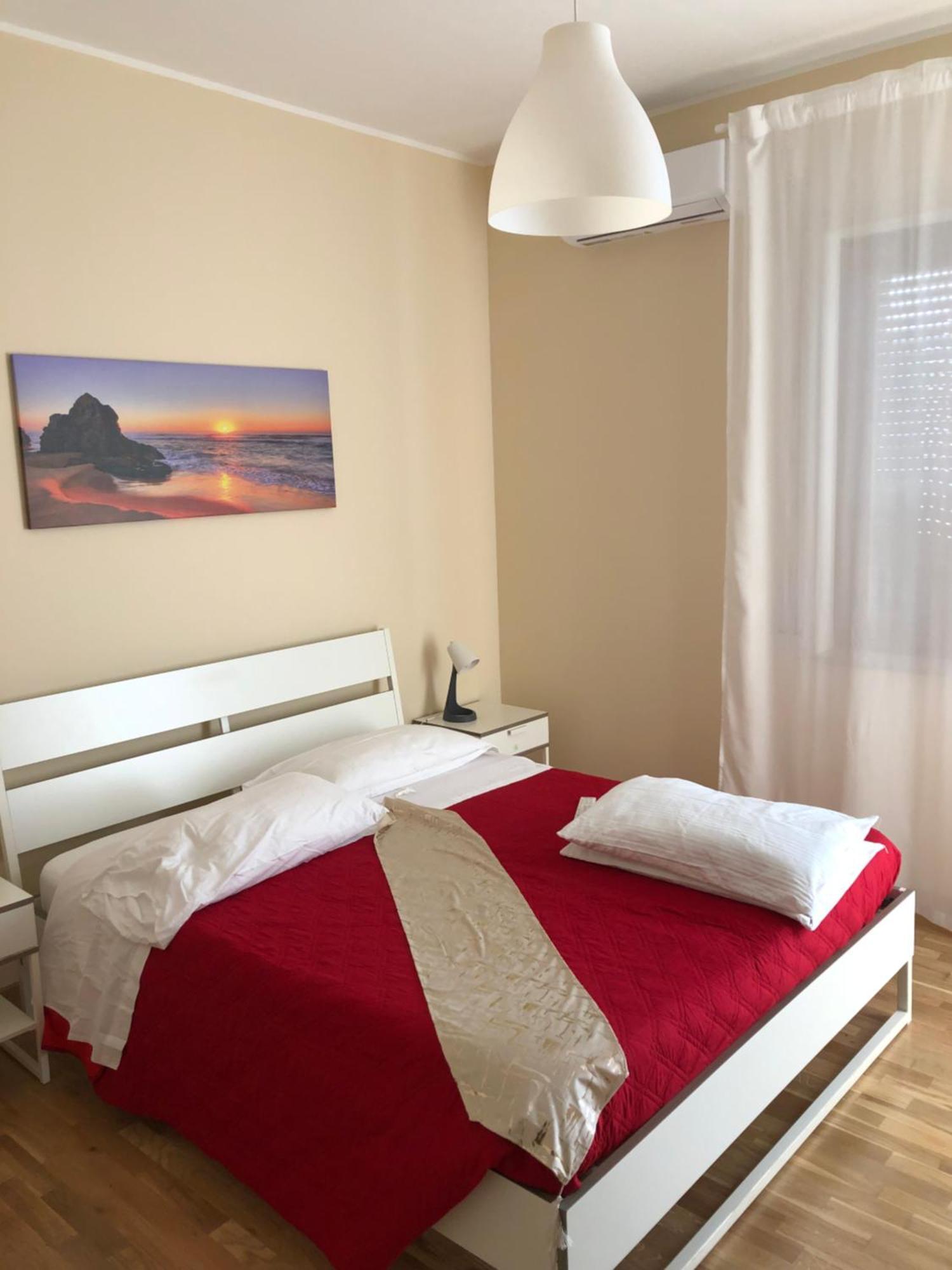 Moon River Guest House Pescara Exteriér fotografie